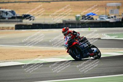 media/Sep-07-2025-TrackXperience (Sun) [[ee17e62fad]]/Level 1/Session 4 (Lower Chicane)/